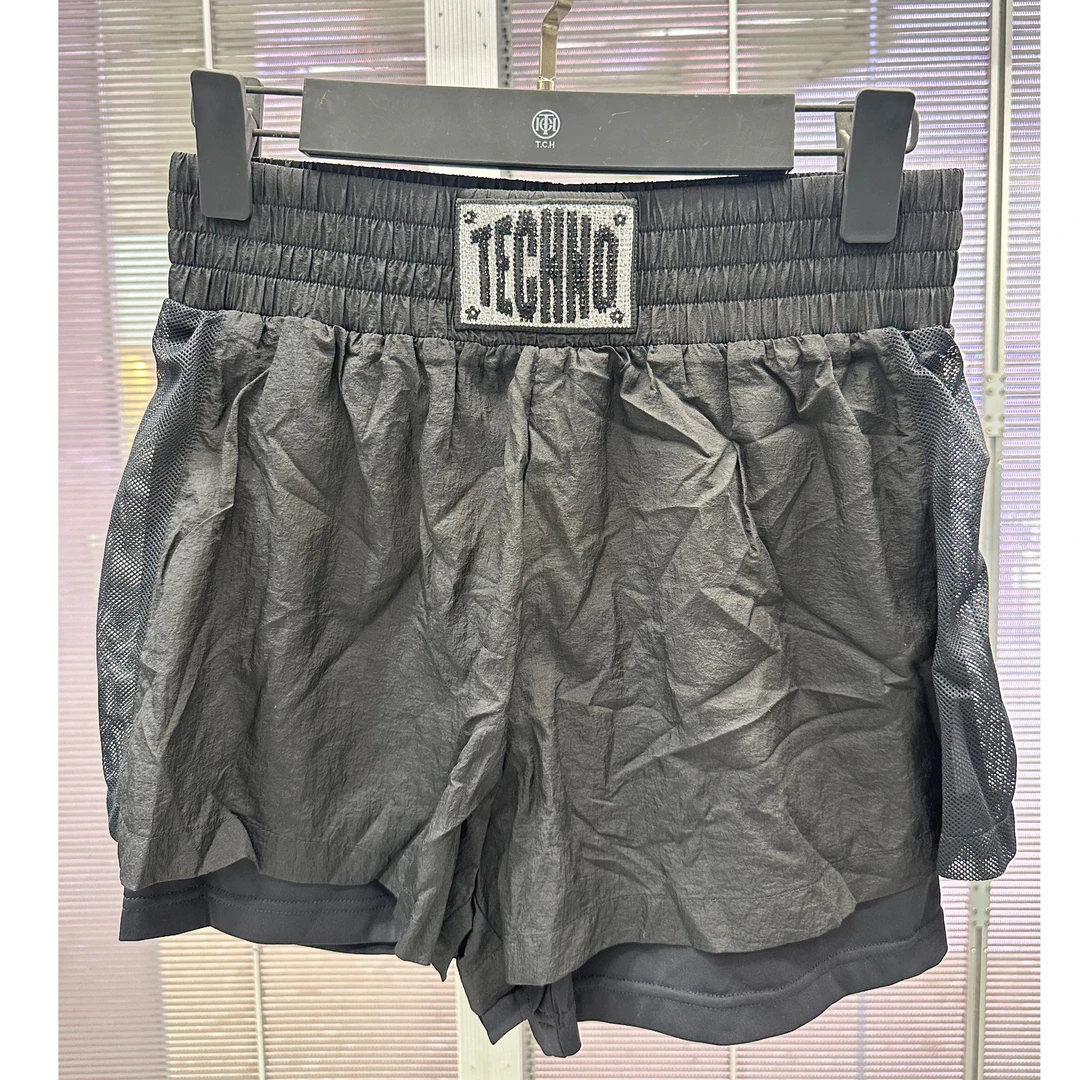 TCH服饰店-潮牌时尚百搭松紧腰黑色休闲短裤T69A216053