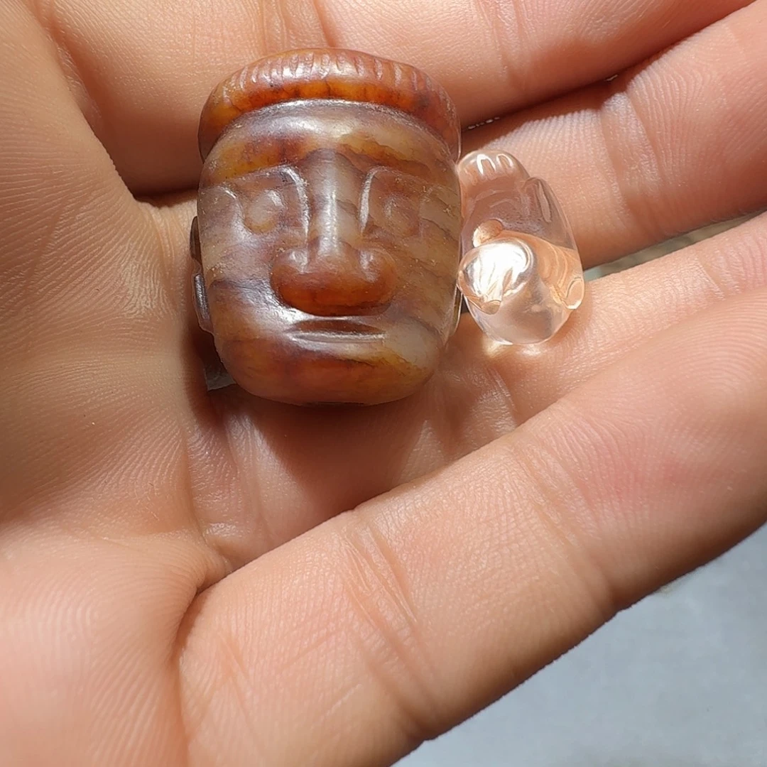 依***古和田玉（糖玉）未镶嵌颈饰