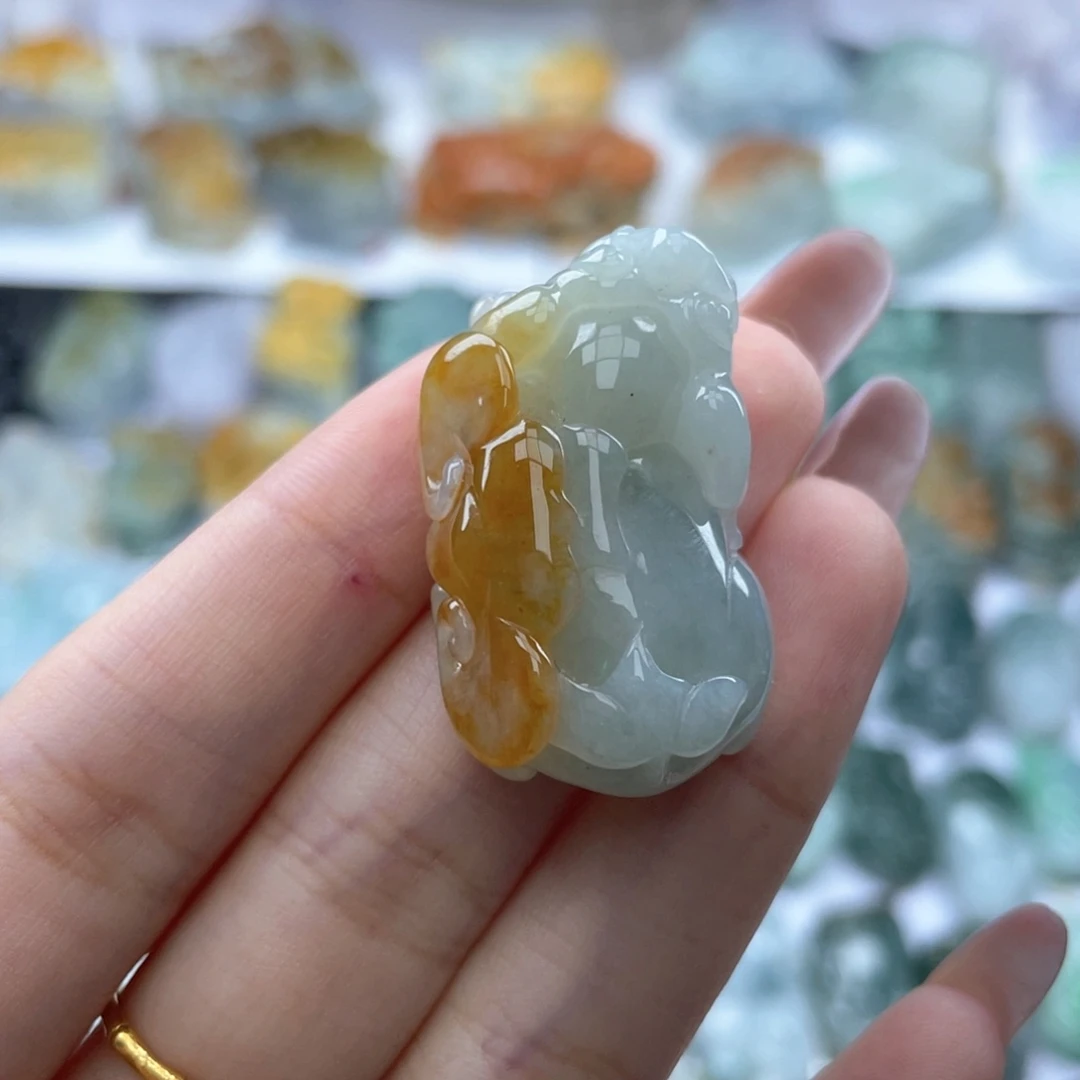颈饰未镶嵌翡翠貔貅16