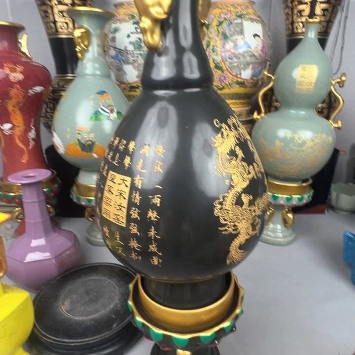 福源阁瓷藏器型有多种