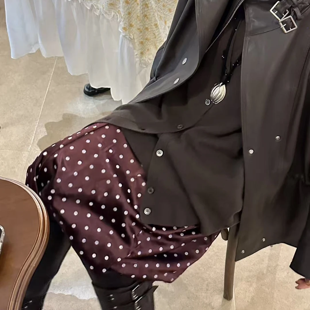 以十七 波点花苞裙