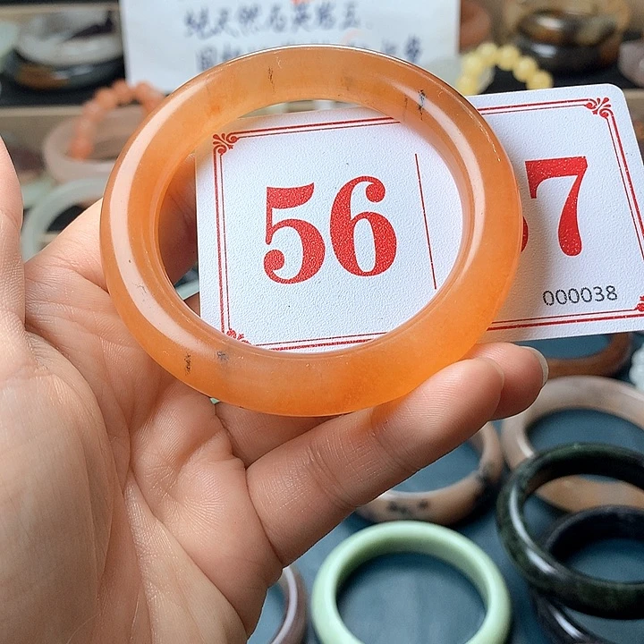 石英质玉（黄龙玉）未镶嵌手镯