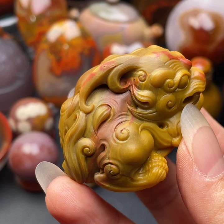 开***满玛瑙/玉髓未镶嵌颈饰