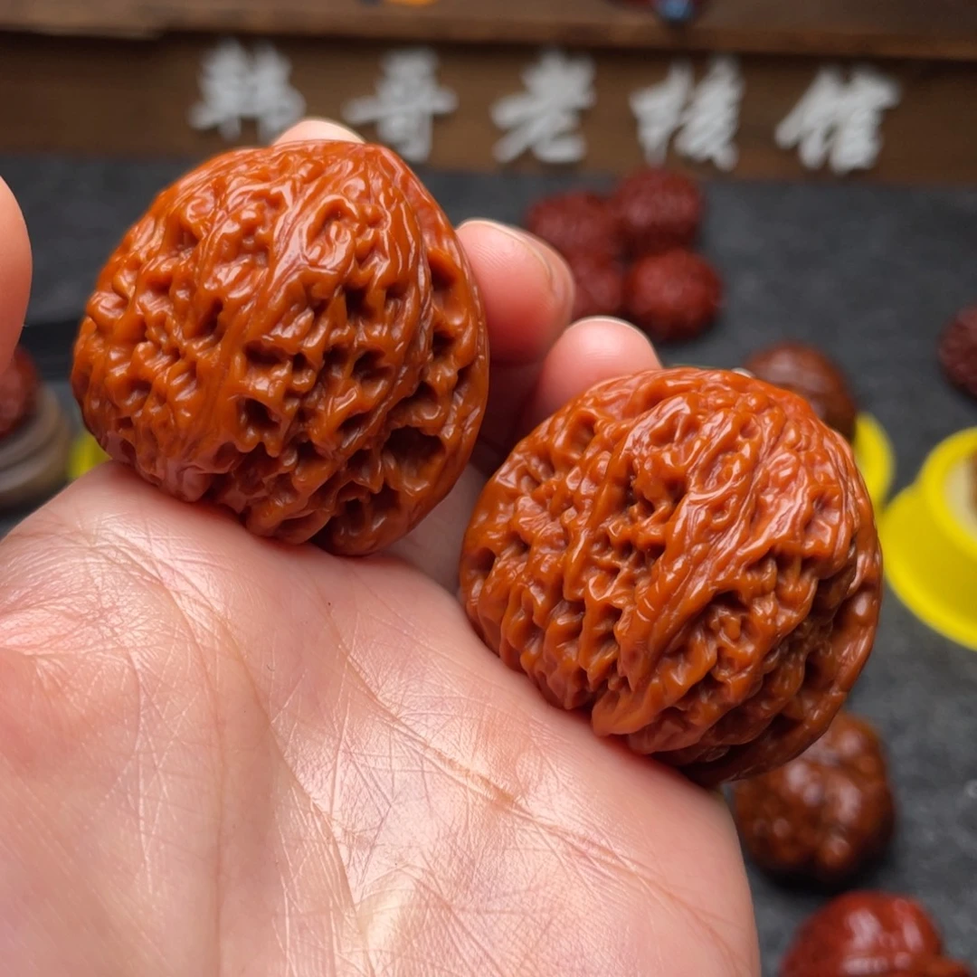 文玩核桃吊坠文玩核桃 手把件 南将石 40