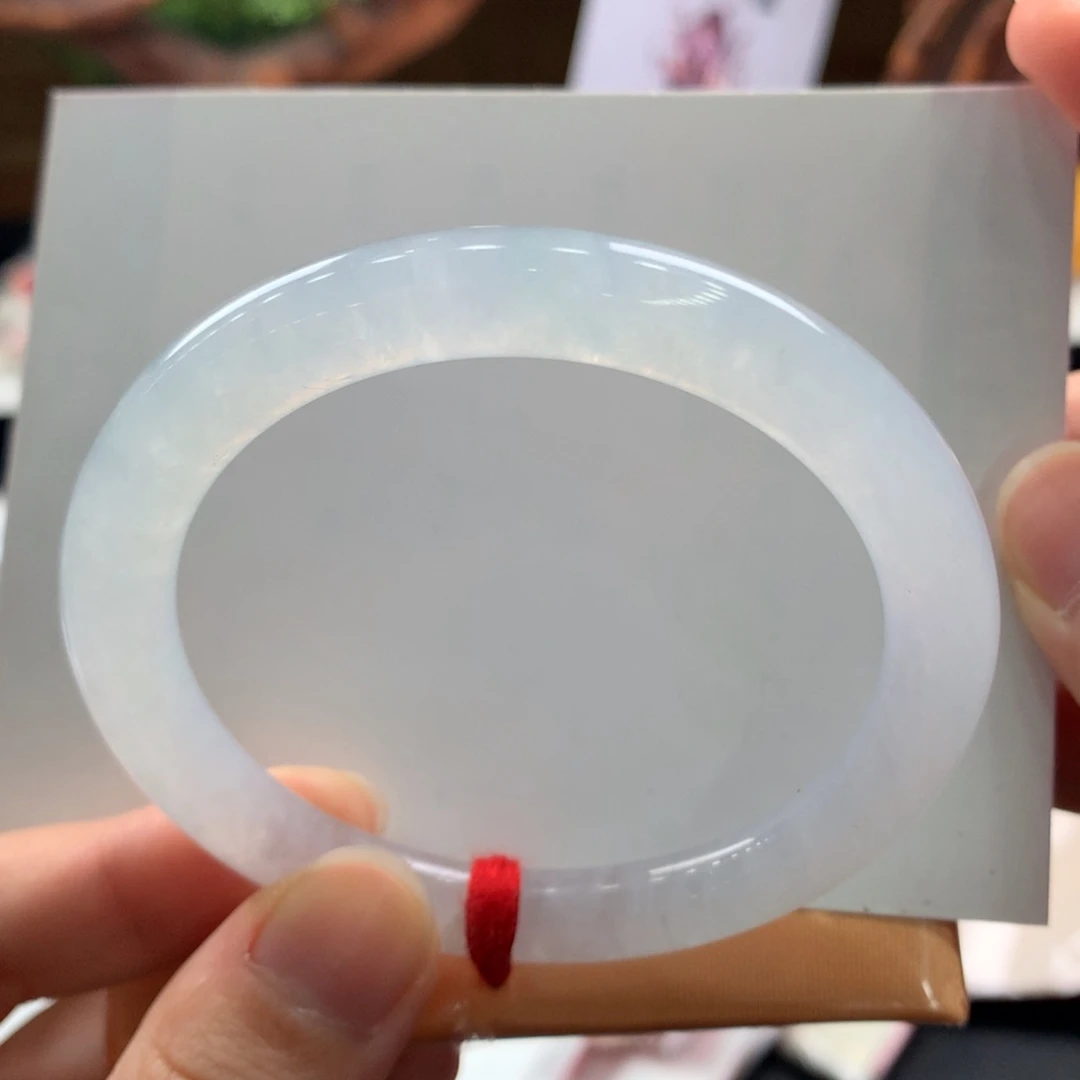 翡翠手镯未镶嵌1号开播大漏，炸光，有纹裂