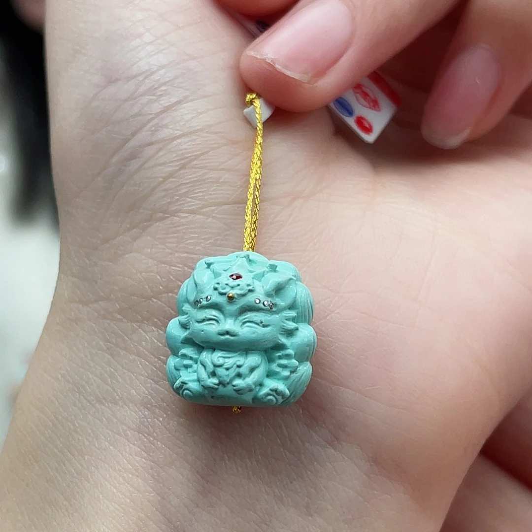 绿松石颈饰未镶嵌