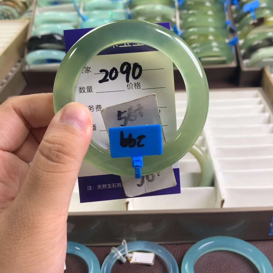 未镶嵌蛇纹石玉手镯2090