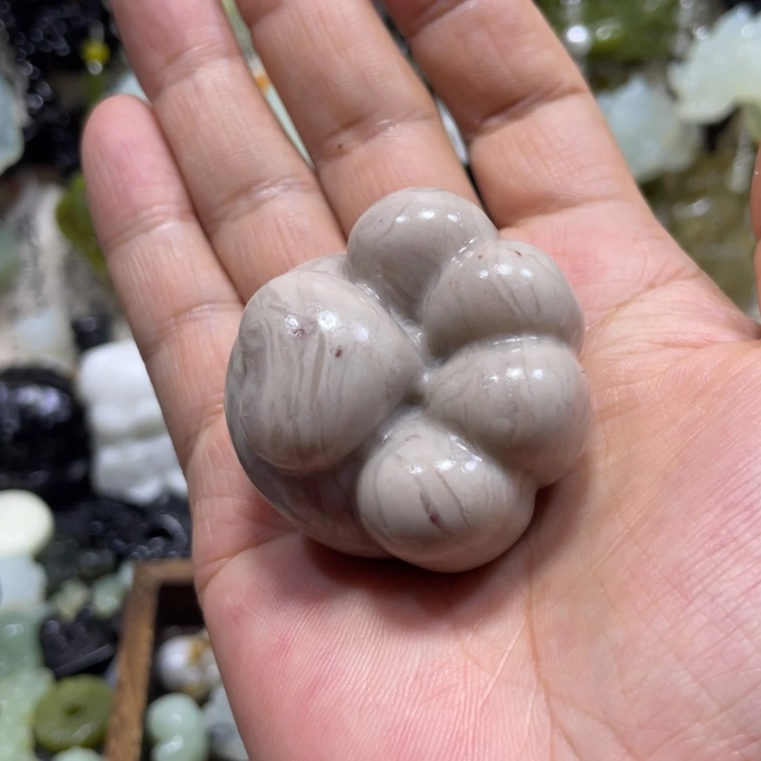 【闪购商品】岫玉颈饰未镶嵌哎***?47手把