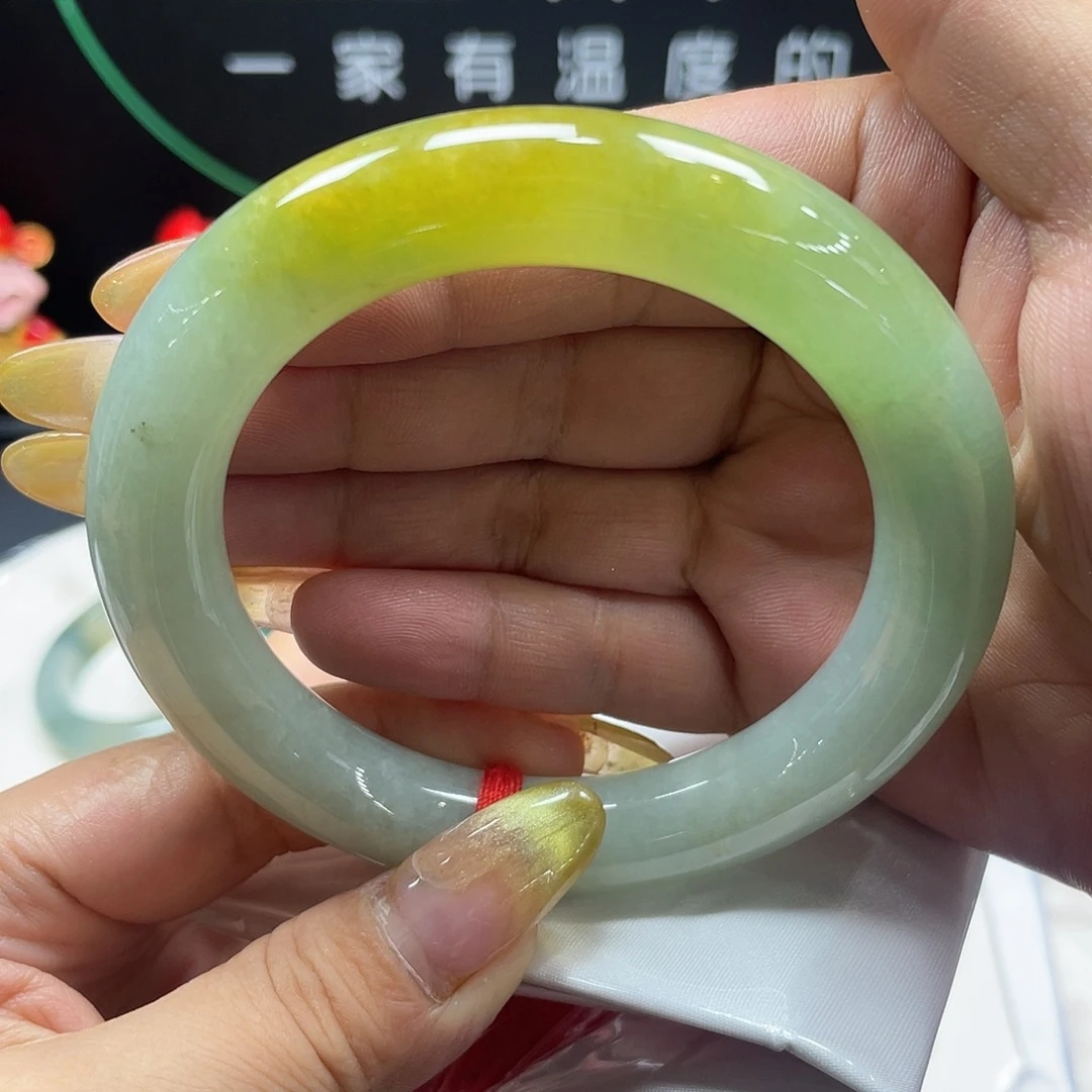 翡翠未镶嵌手镯62.5圆条