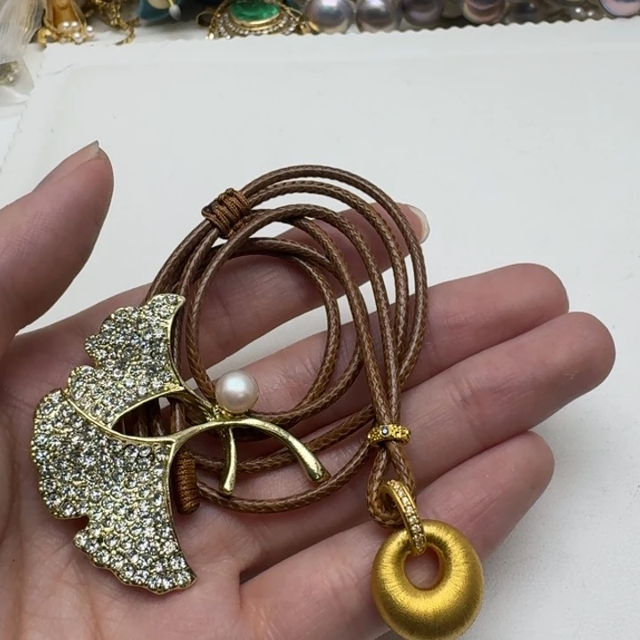 颈饰淡水珍珠未镶嵌