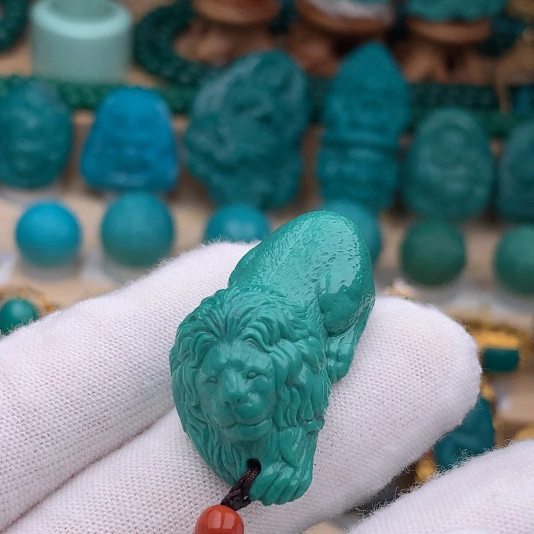 未镶嵌绿松石珠宝奇石