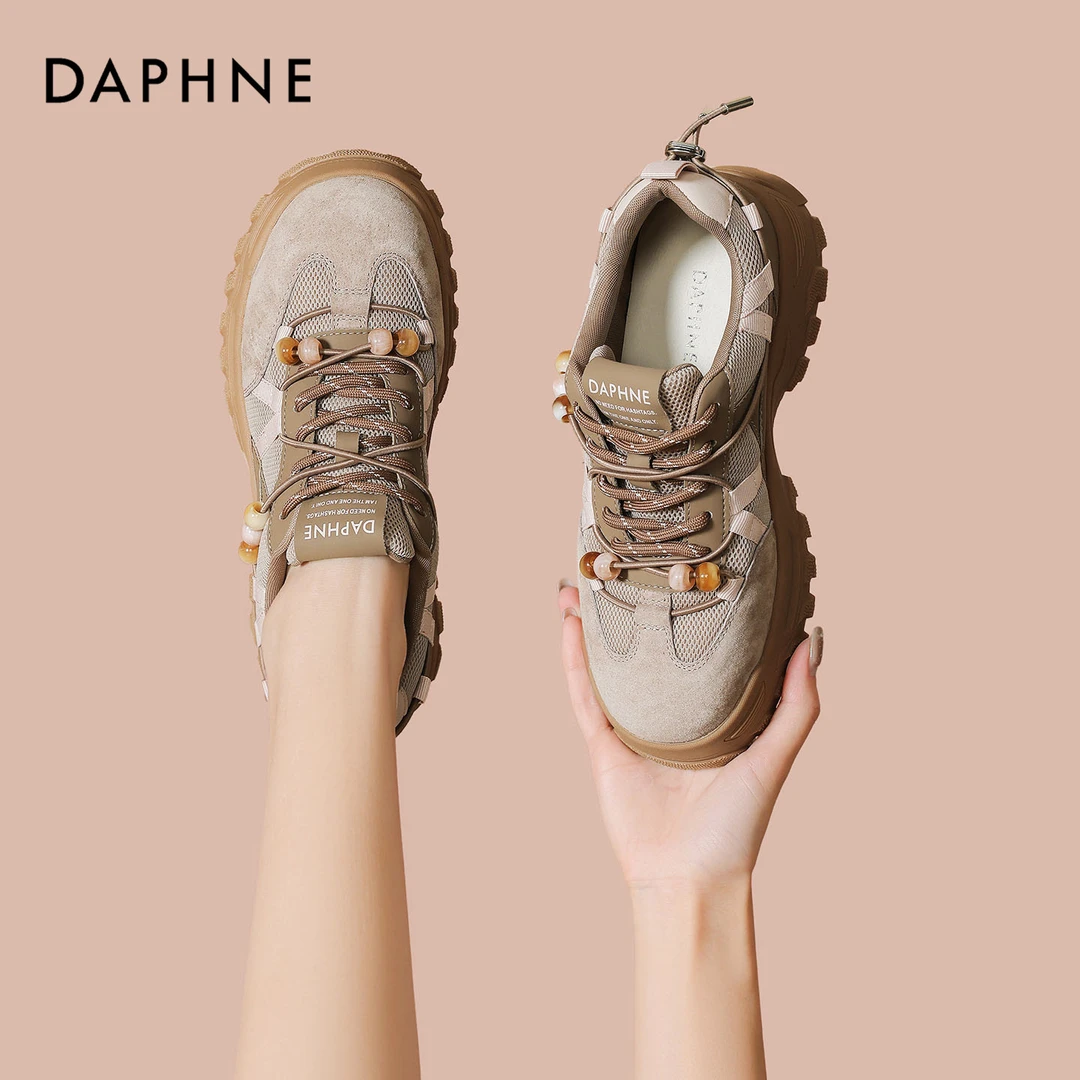 达芙妮爆款时尚增高秋冬休闲鞋厚底2025系带圆头韩版串珠老爹鞋女