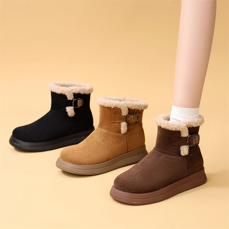 2025冬季新款雪地靴女加厚加绒马丁靴时尚百搭平底软底防滑大棉靴