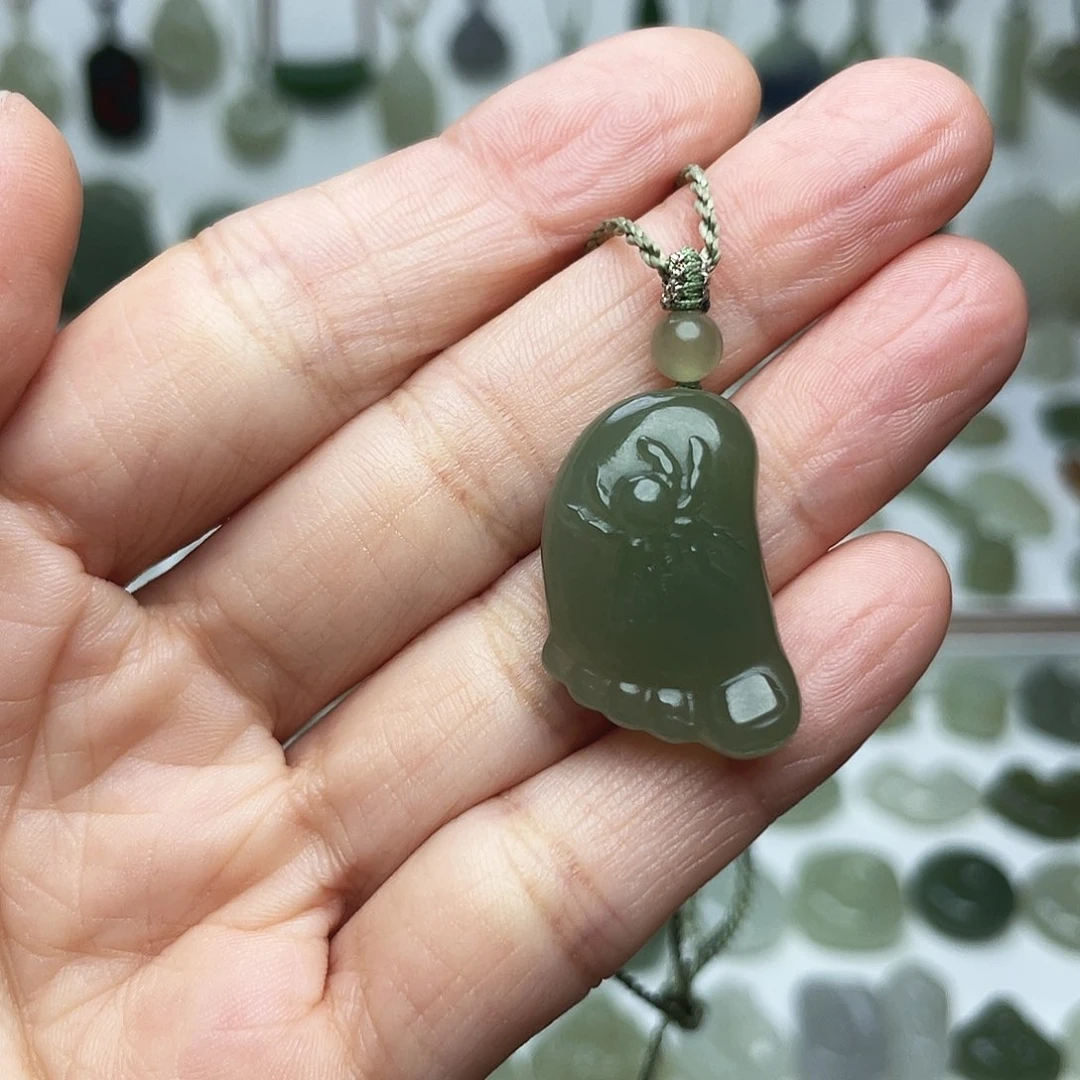 颈饰未镶嵌和田玉