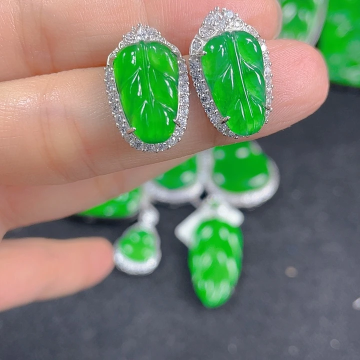 翡翠银S925镶嵌吊坠(不含链)