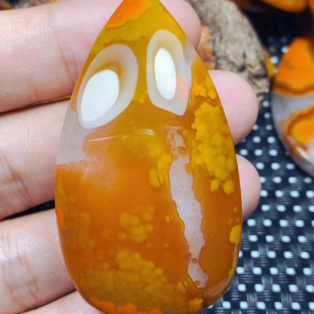 未镶嵌吊坠(不含链)玛瑙/玉髓期*