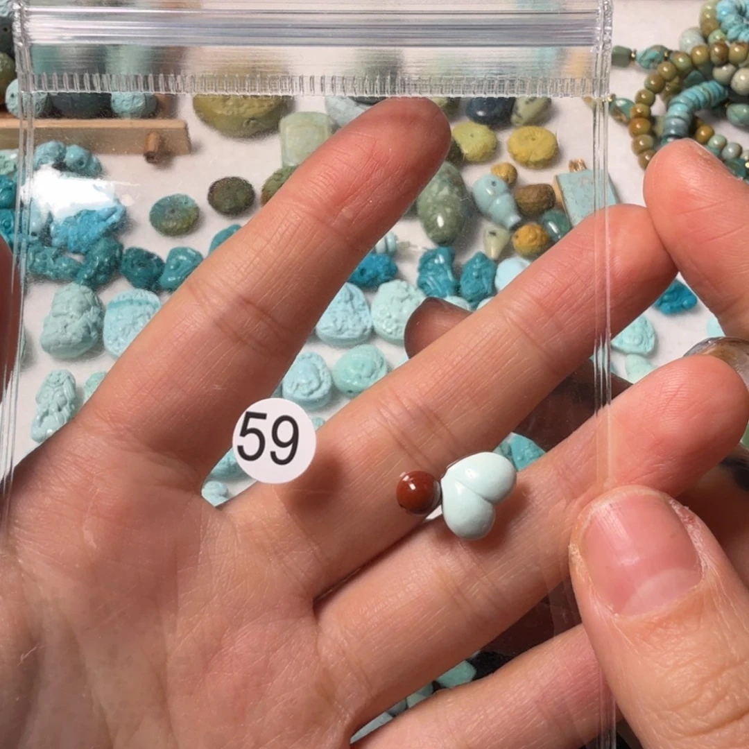 南红玛瑙未镶嵌珠宝奇石