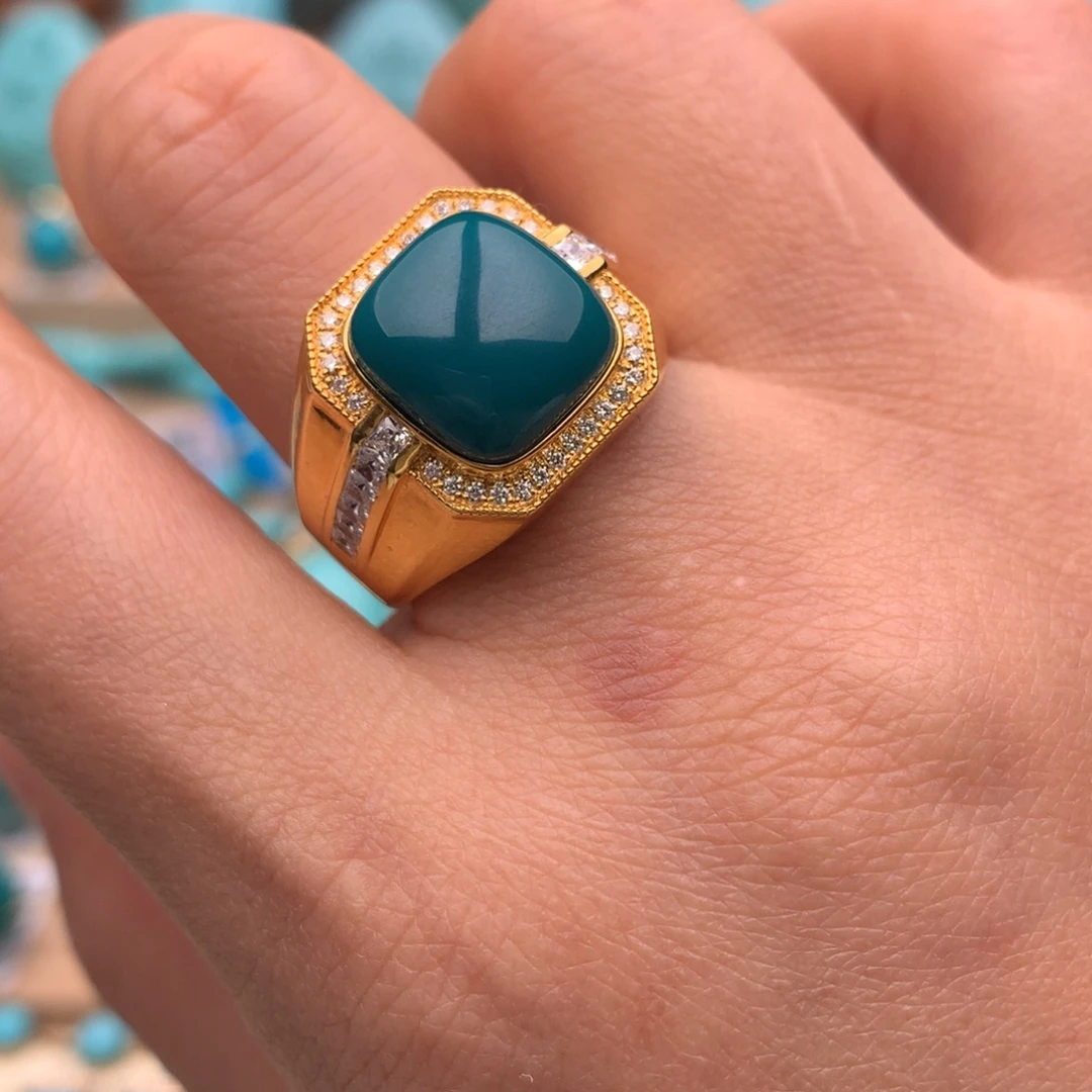 绿松石18K金镶嵌珠宝奇石