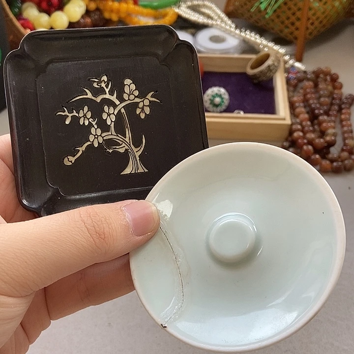 瓷片不哈哈哈哈哈哈哈哈就