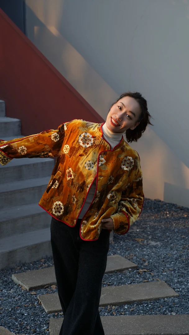 大满家敦煌宝相花真丝丝绒桑蚕丝立领偏襟夹骆驼绒絮片棉服外套