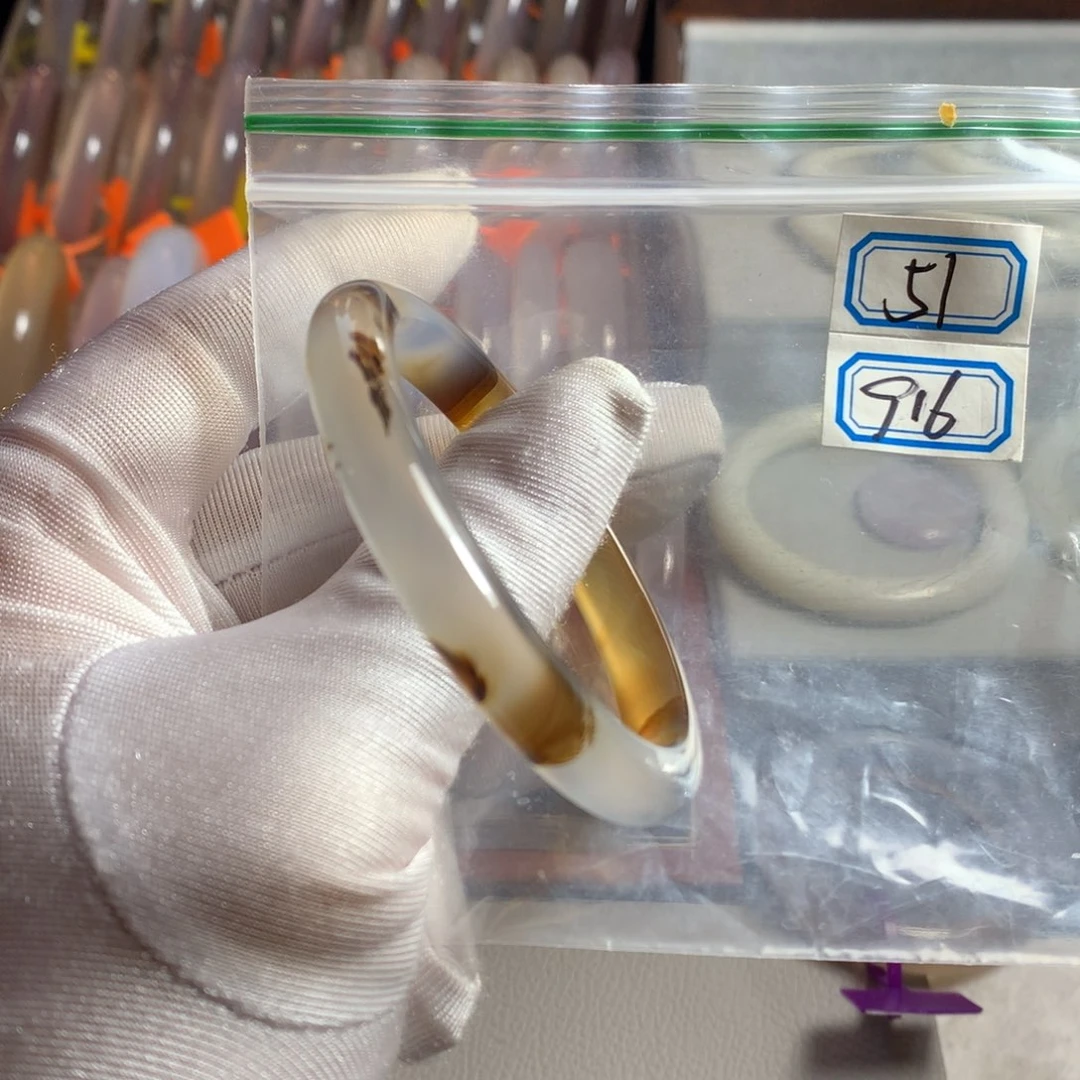 手镯玛瑙/玉髓未镶嵌51