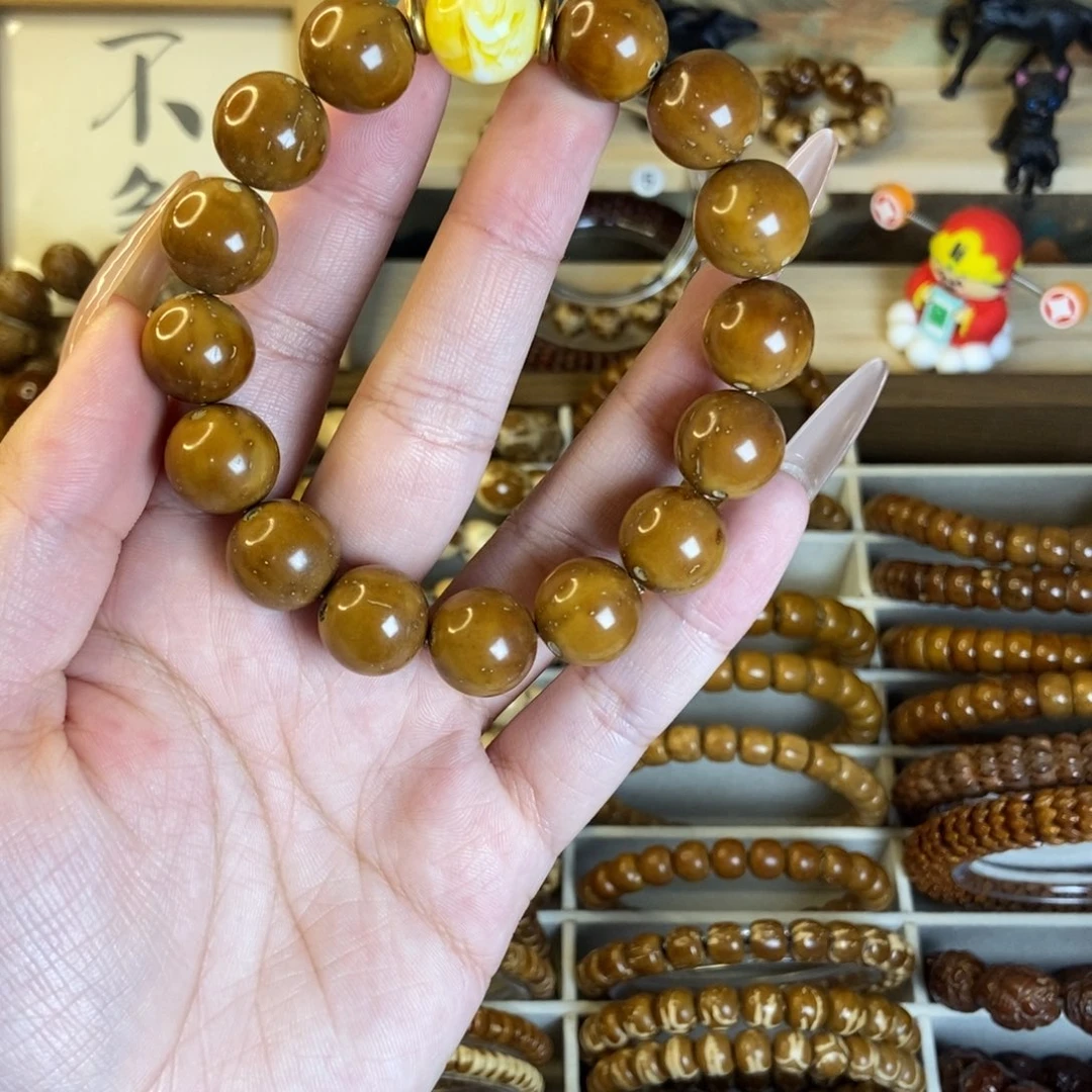 一***典手串紫金鼠圆珠搭配单圈
