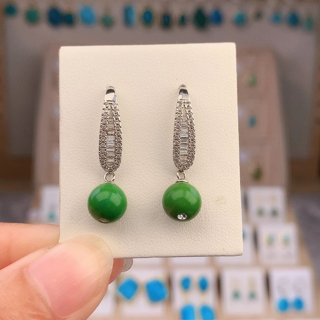 绿松石未镶嵌耳饰