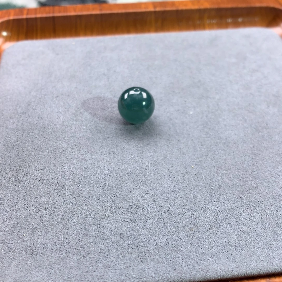 鱼***泡散珠翡翠危蓝卡11.7一颗