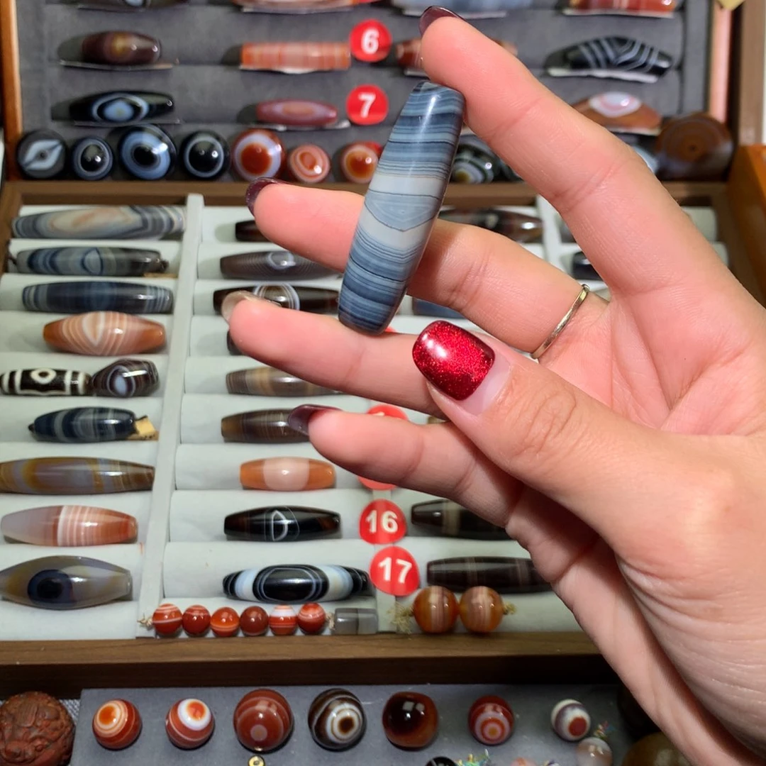 玛瑙/玉髓颈饰未镶嵌