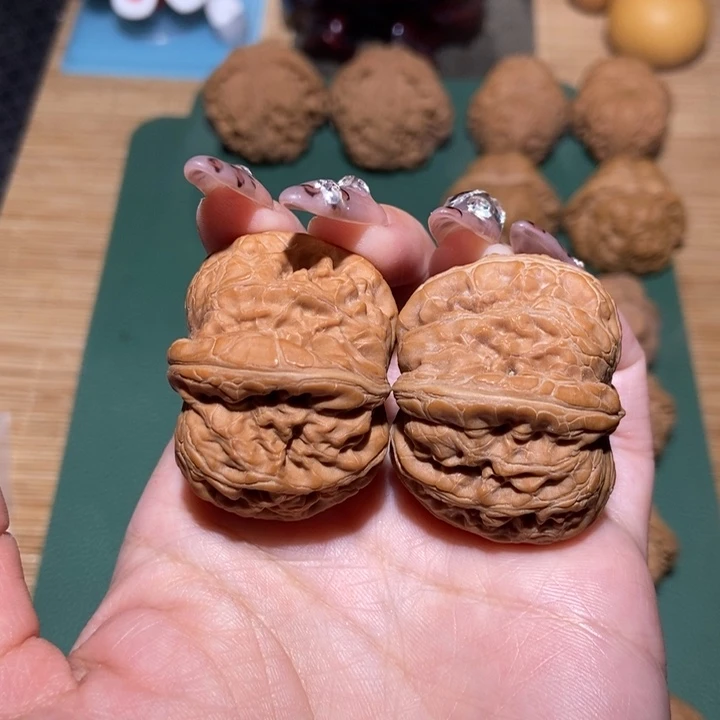 文玩核桃吊坠M*X元宝