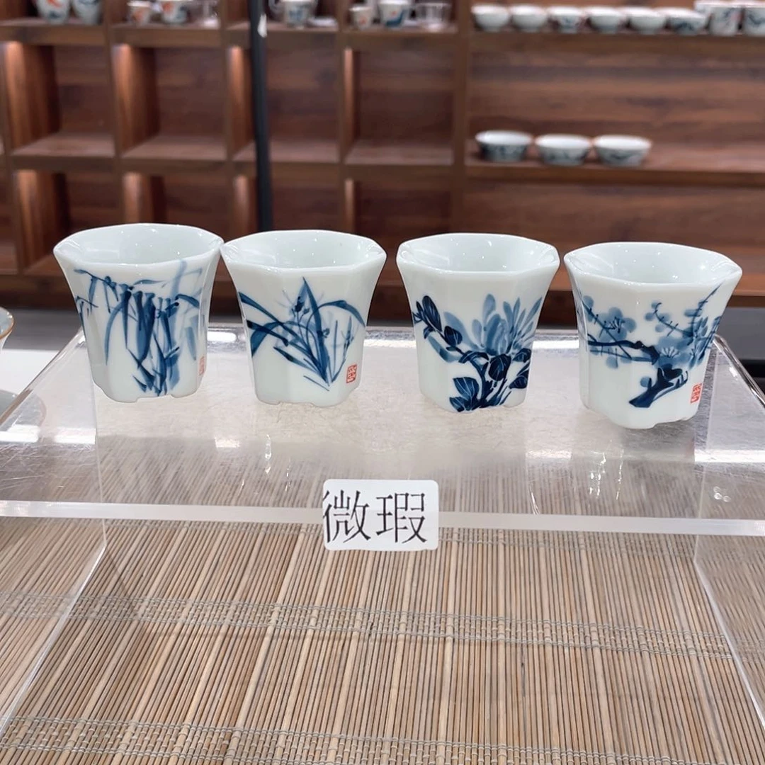 釉下手绘茶具微瑕
