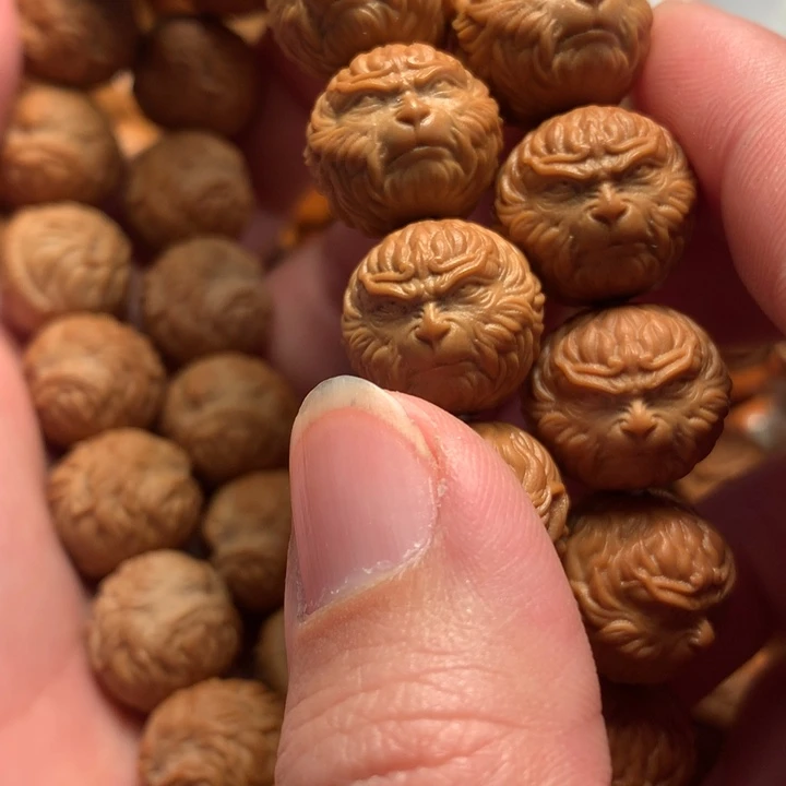 【闪购商品】猴头核桃吊坠幸*悟空