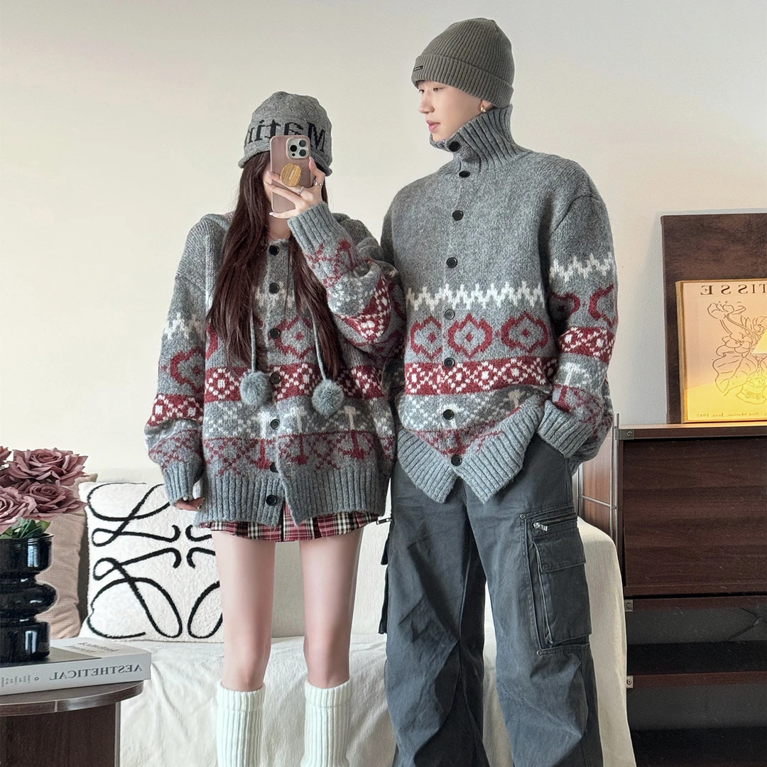 情侣装2025新款秋冬高级感复古慵懒风毛衣针织外套小众宽松潮流
