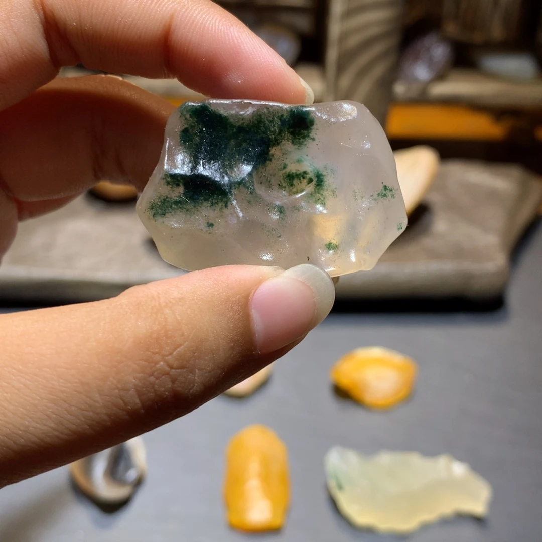玛瑙/玉髓未镶嵌珠宝奇石