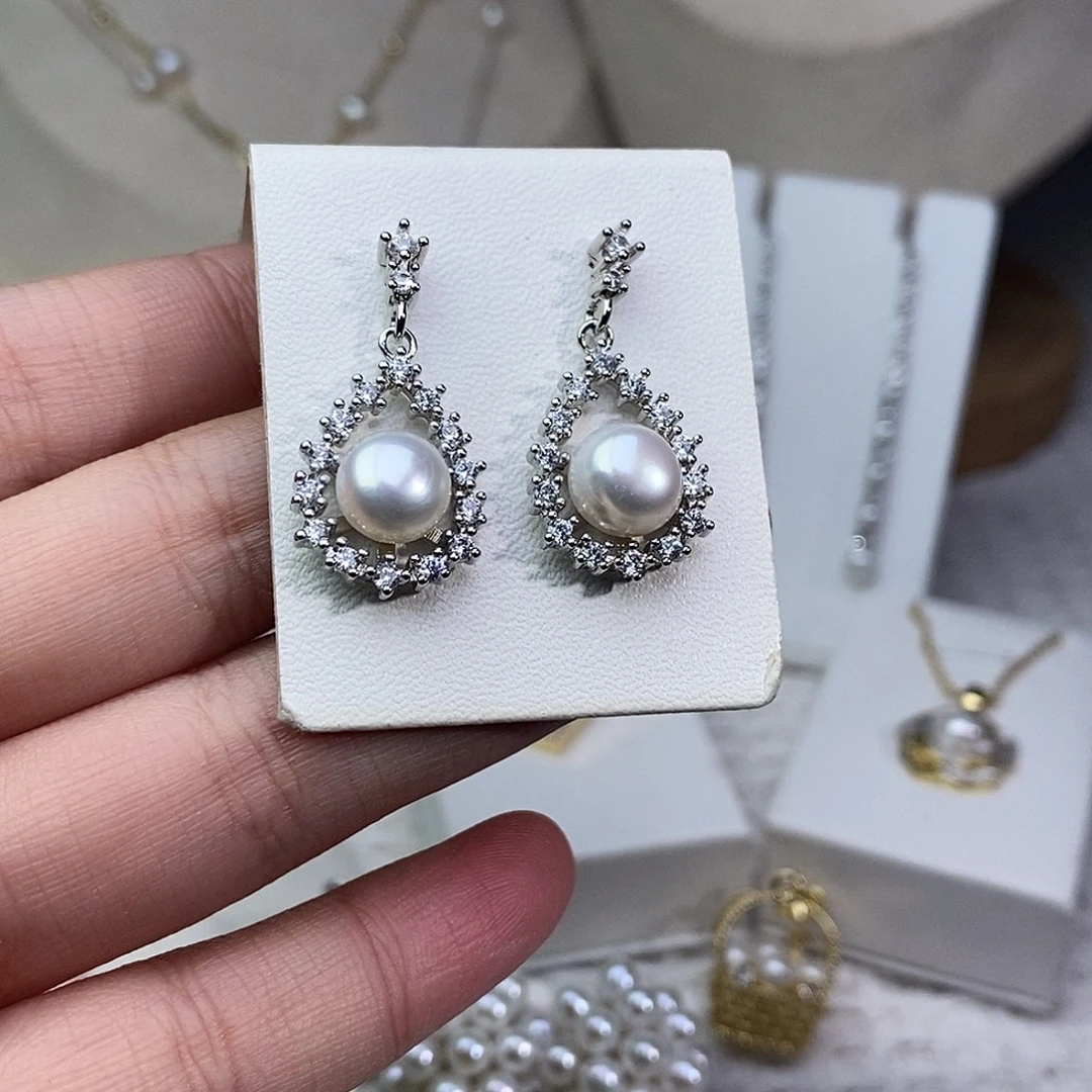 银S925镶嵌淡水珍珠耳饰