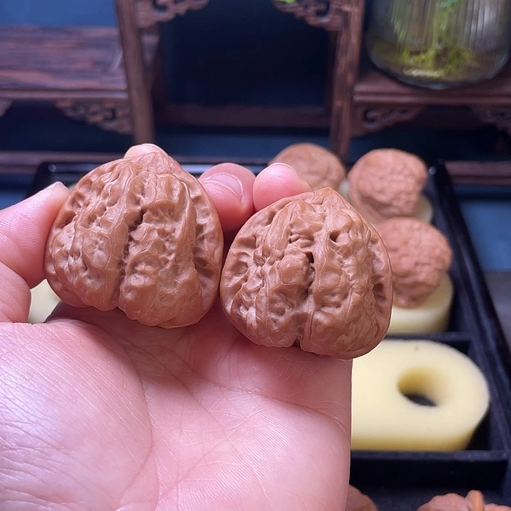 文玩核桃吊坠蛤蟆40三角