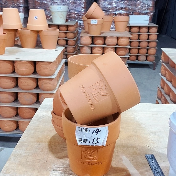 红陶10-14×15两个