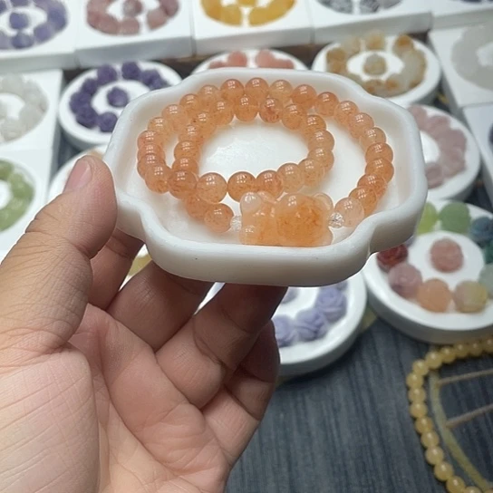 石英质玉（非洲翠）合金手串