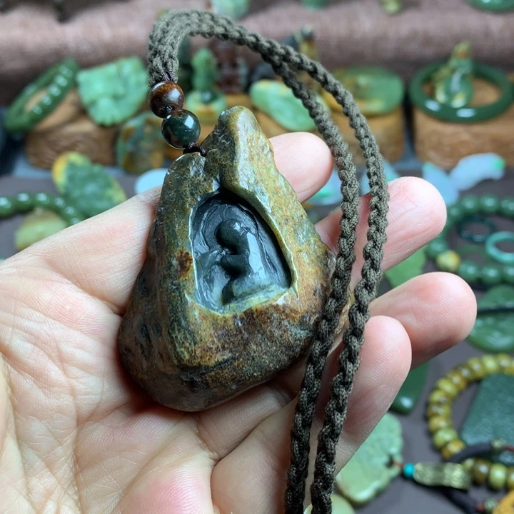 岫岩河磨玉（透闪石质玉）未镶嵌吊坠(赠链)