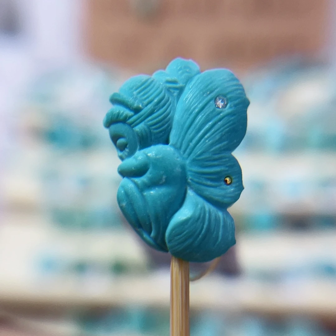 绿松石珠宝奇石18K金镶嵌