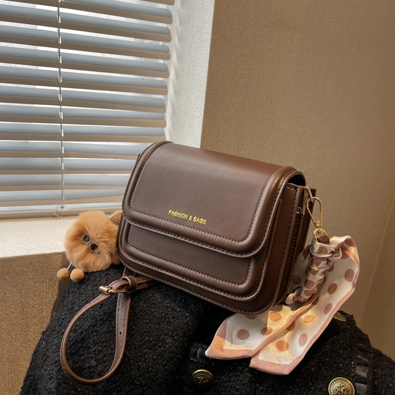 2025新款女士斜跨小包包今年流行爆款小方包高级感洋气百搭单肩包