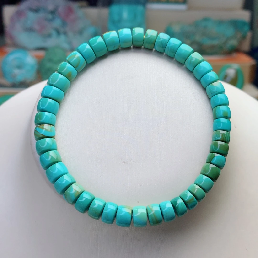 绿松石颈饰未镶嵌