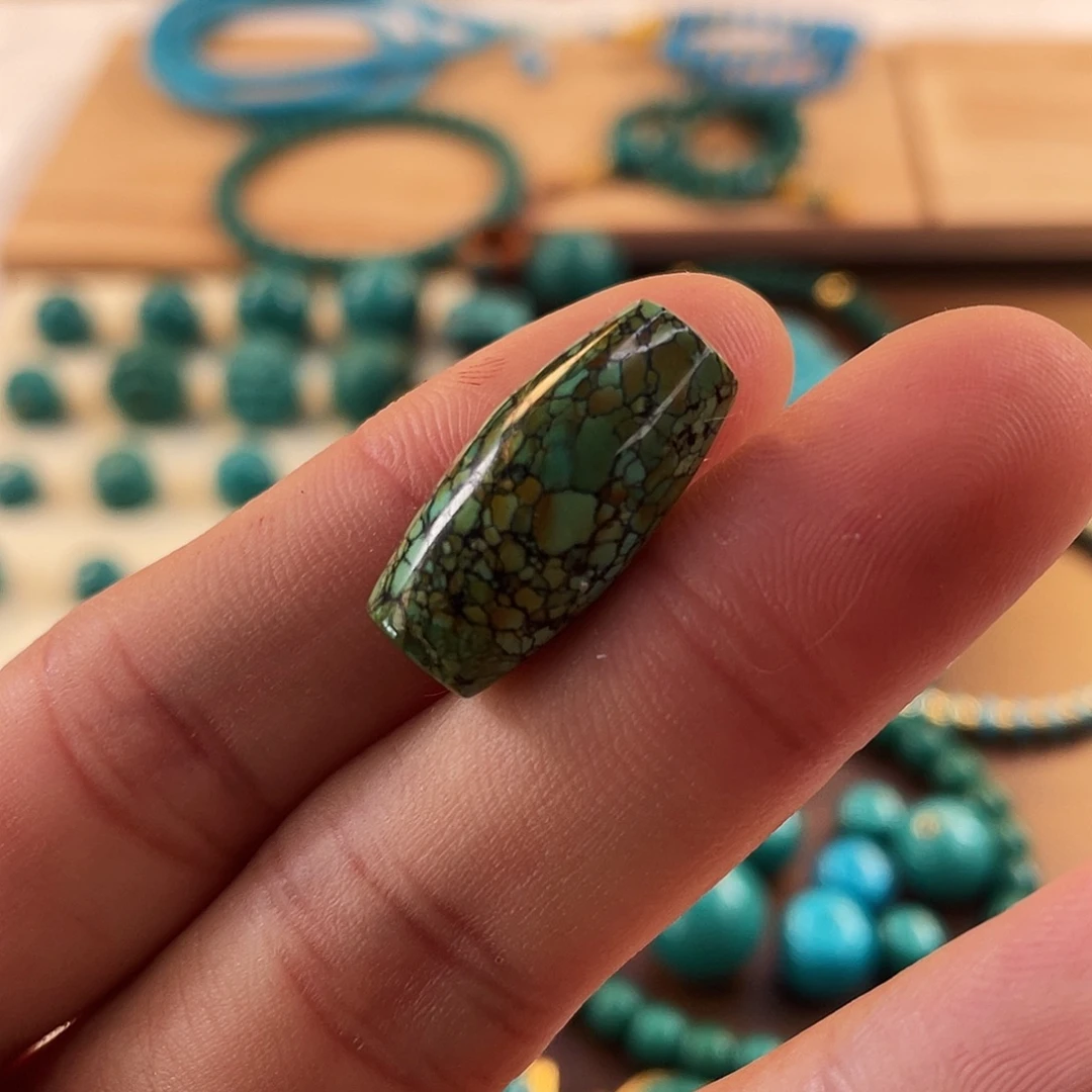 绿松石未镶嵌配饰