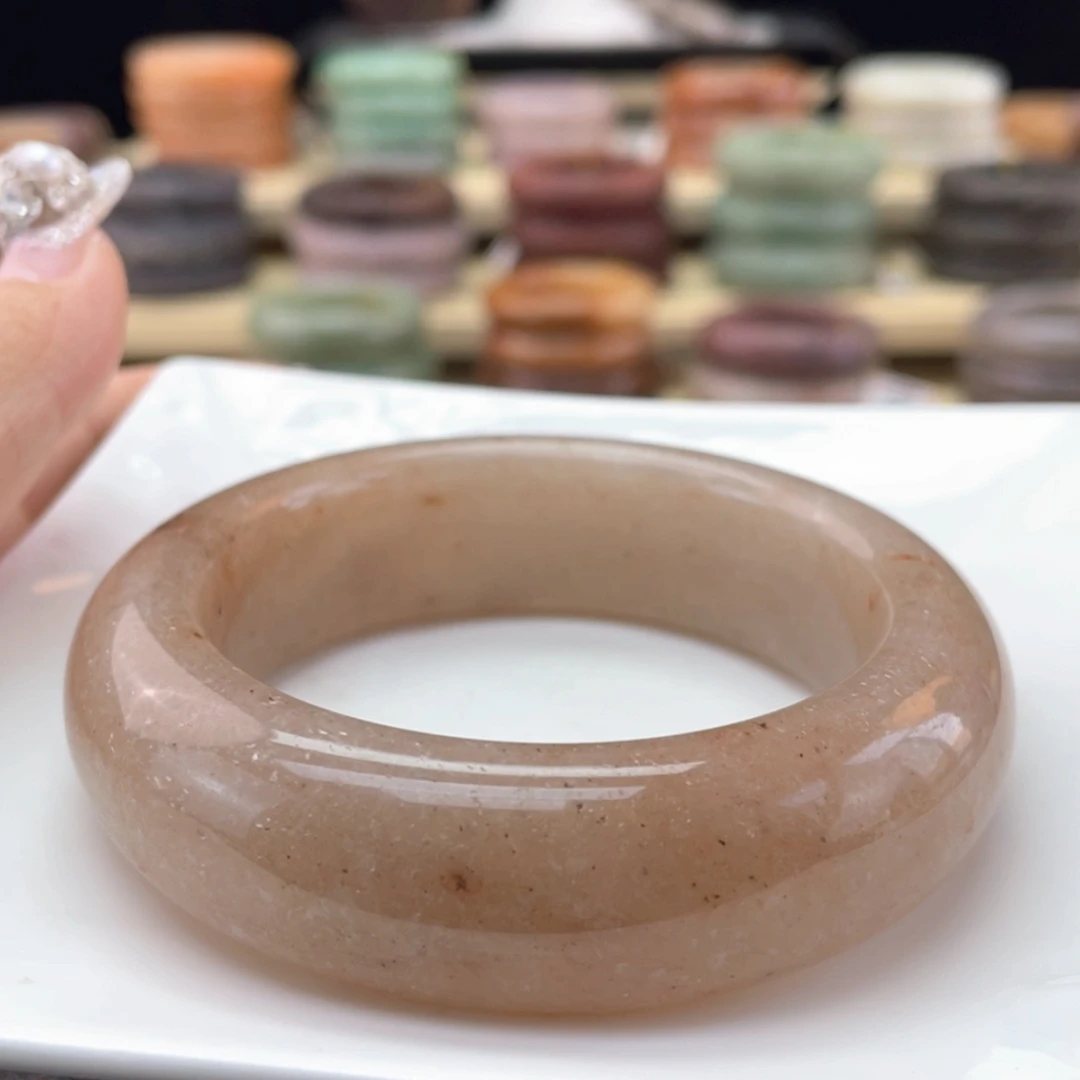 【闪购商品】石英质玉手镯未镶嵌?****?