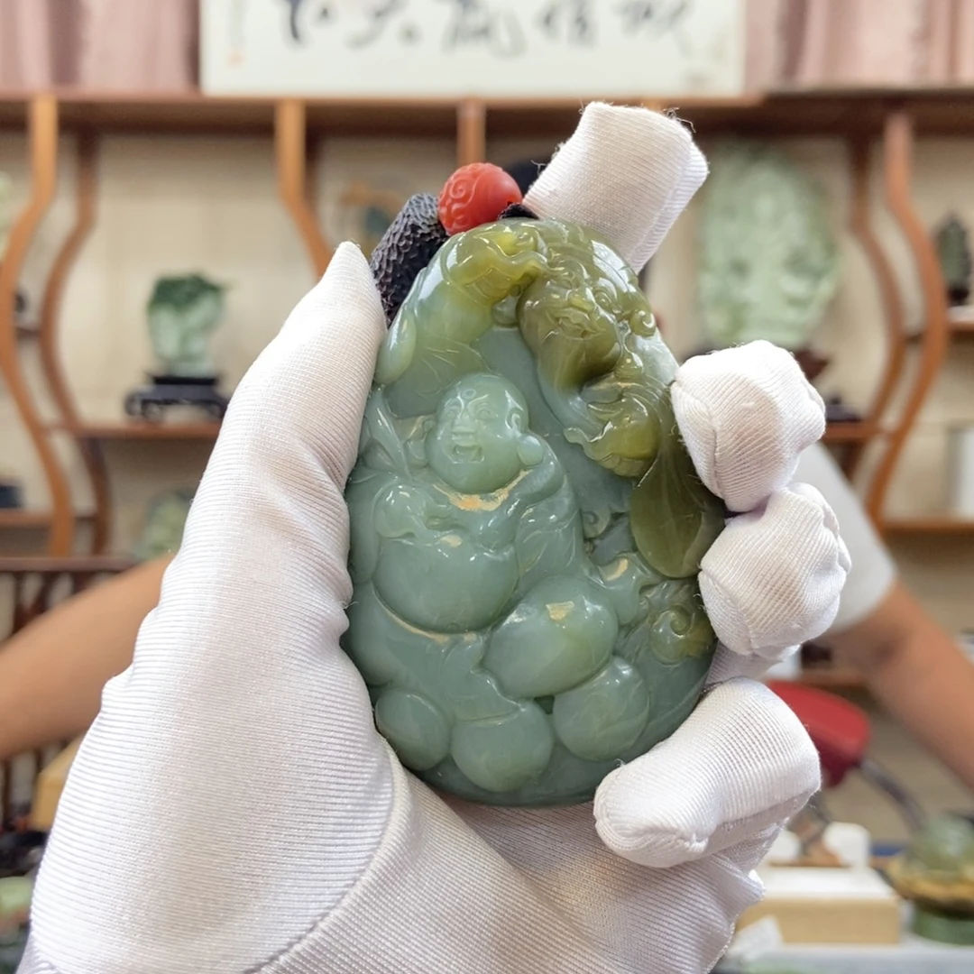 善***果未镶嵌和田玉把件