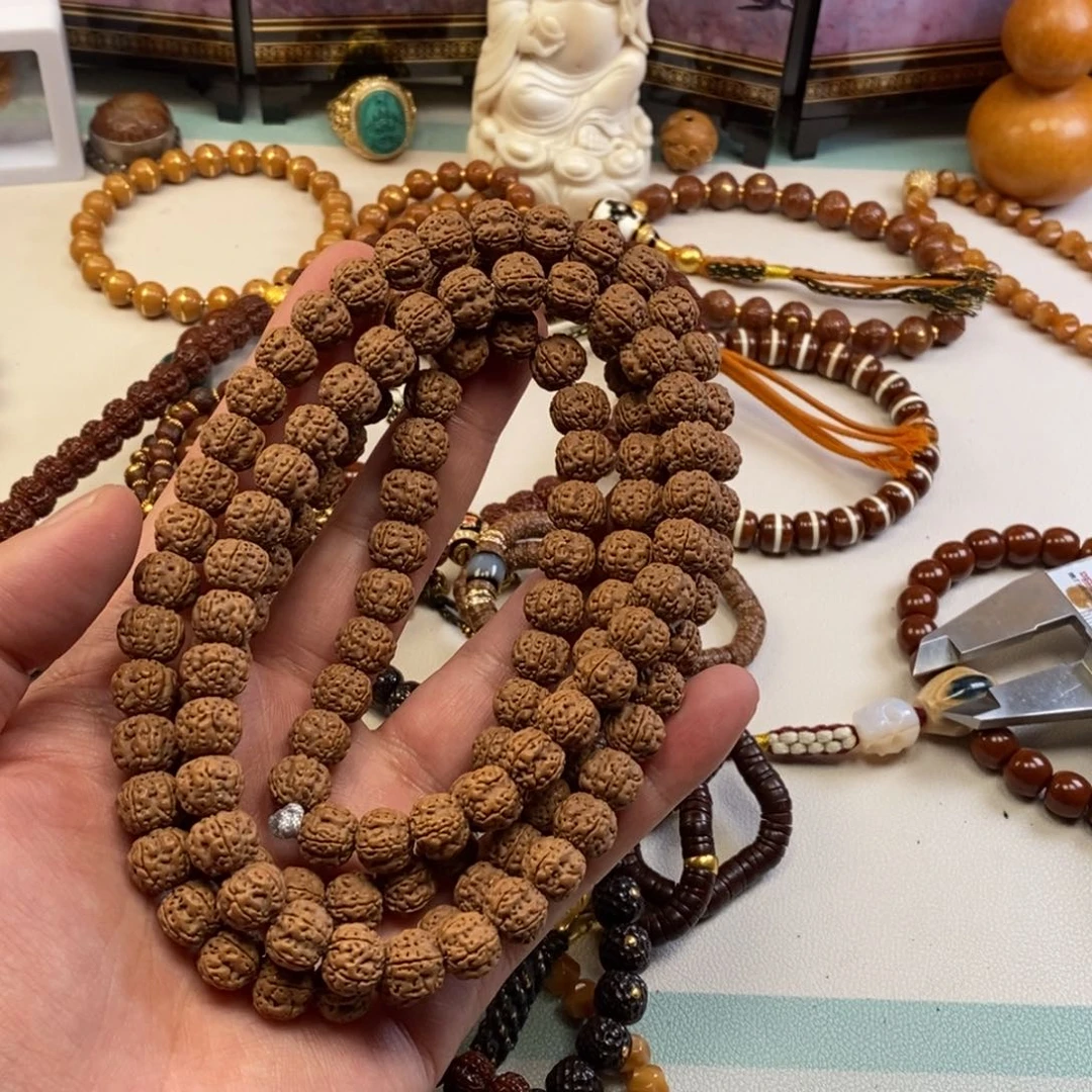 吊坠金刚菩提。。。。。。。。。。。