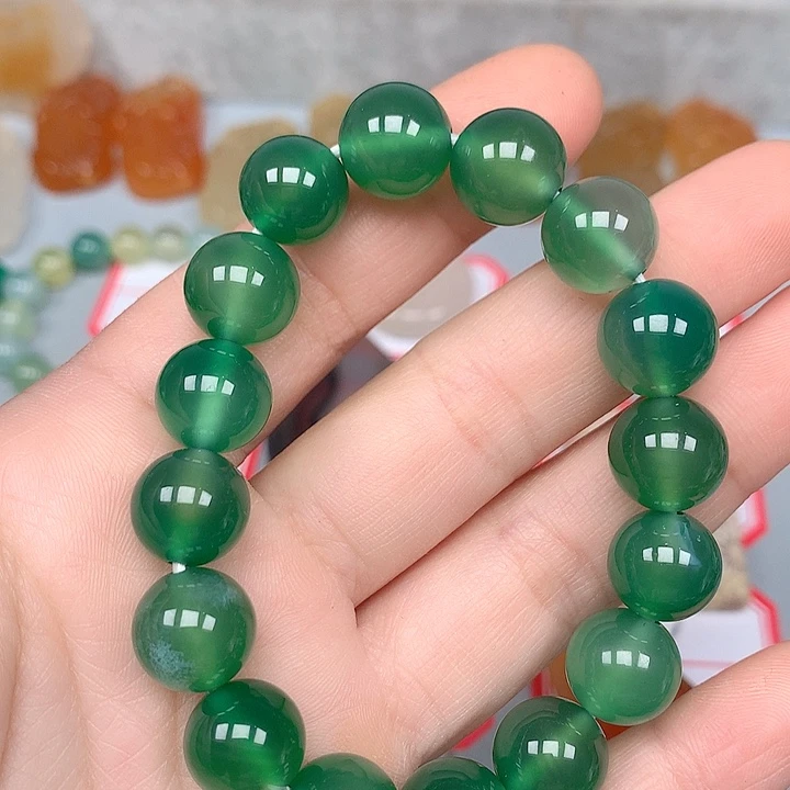 ¥***泉玛瑙/玉髓未镶嵌颈饰