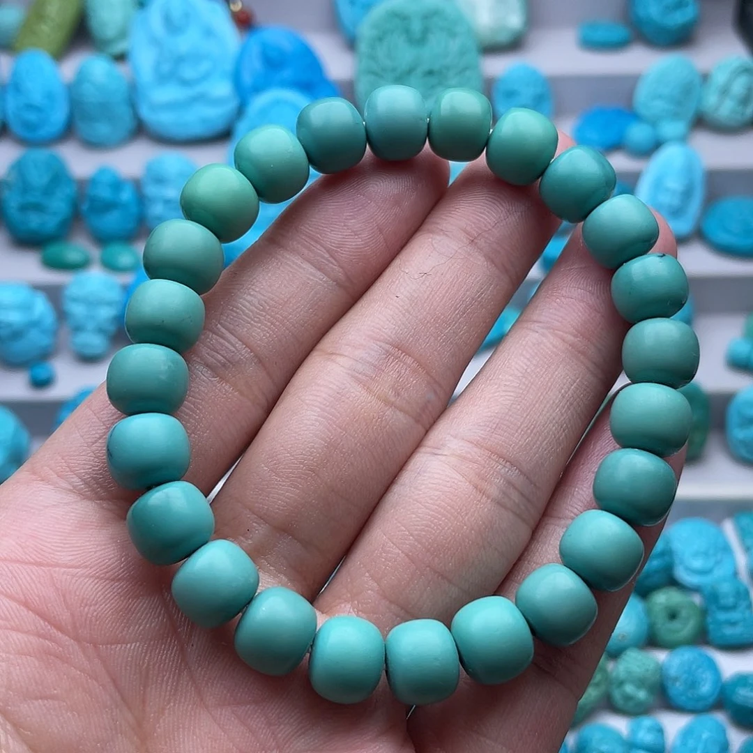 国***强绿松石未镶嵌珠宝奇石