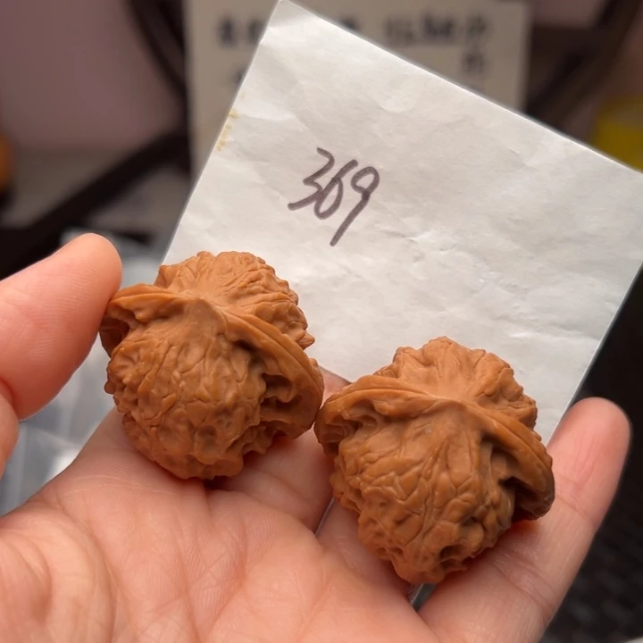 核桃375尺寸玉玲珑