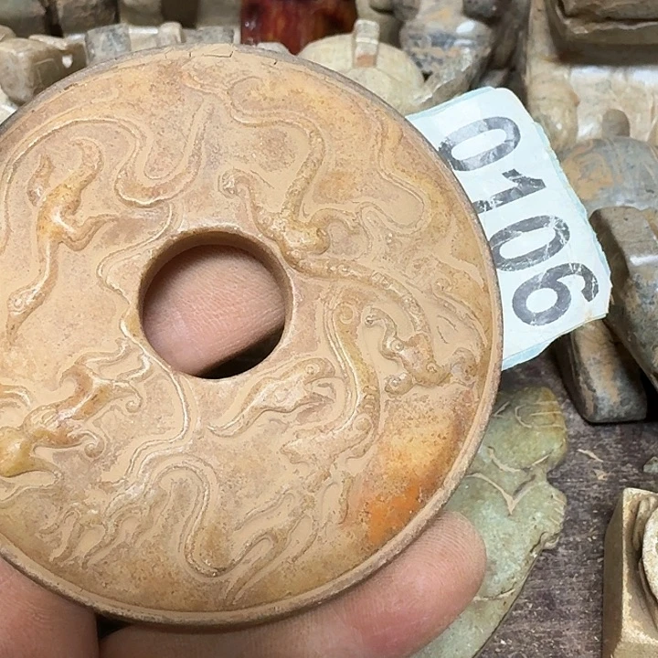 和田玉颈饰未镶嵌帅*